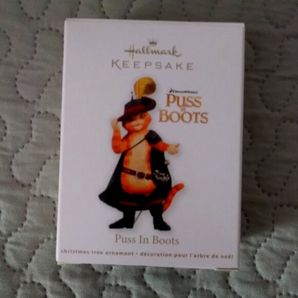 Puss in BOOTS 2011 Hallmark Ornament QXI2617 Old Stock - Picture 8 of 12